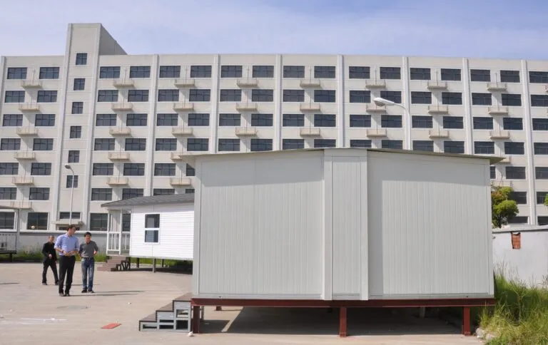 Lotus house thumbnail 3